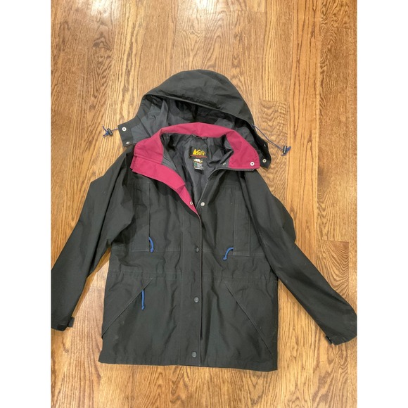 Vintage Women's REI Gore-Tex jacket gorpcore outdoor hiking size 8 black maroon - Picture 2 of 6